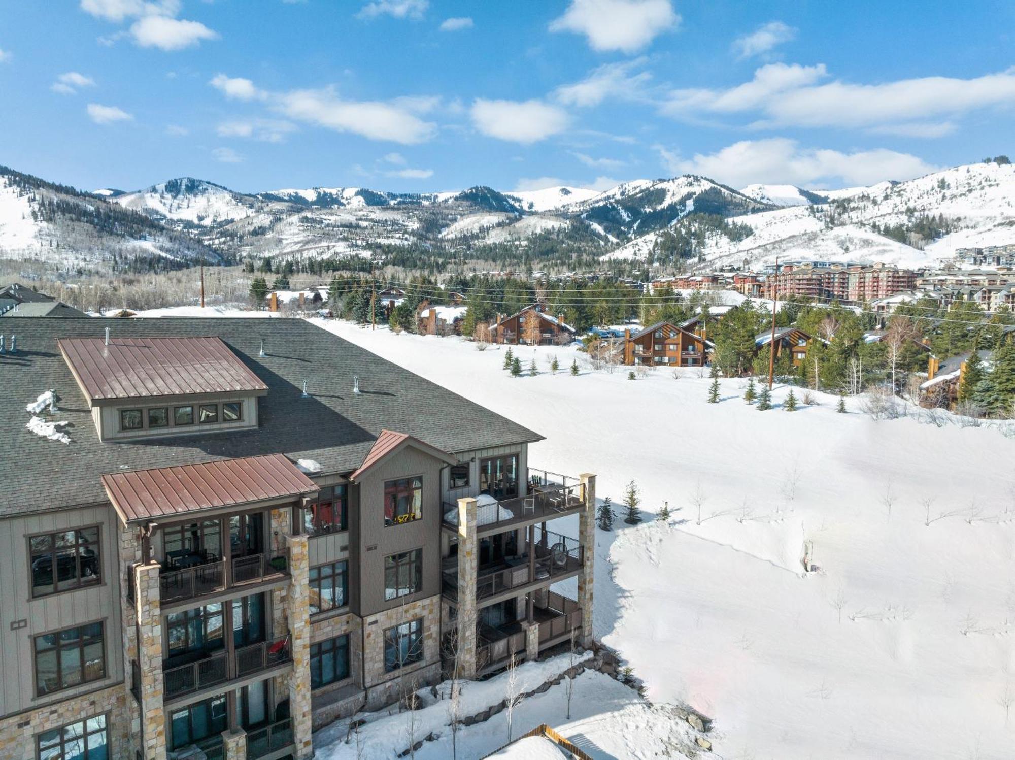 Blackstone Luxury 2Br, Walk To Skiing At Cabriolet, Mountain View, Shared Pool And Hot Tub, Gym 帕克城 外观 照片
