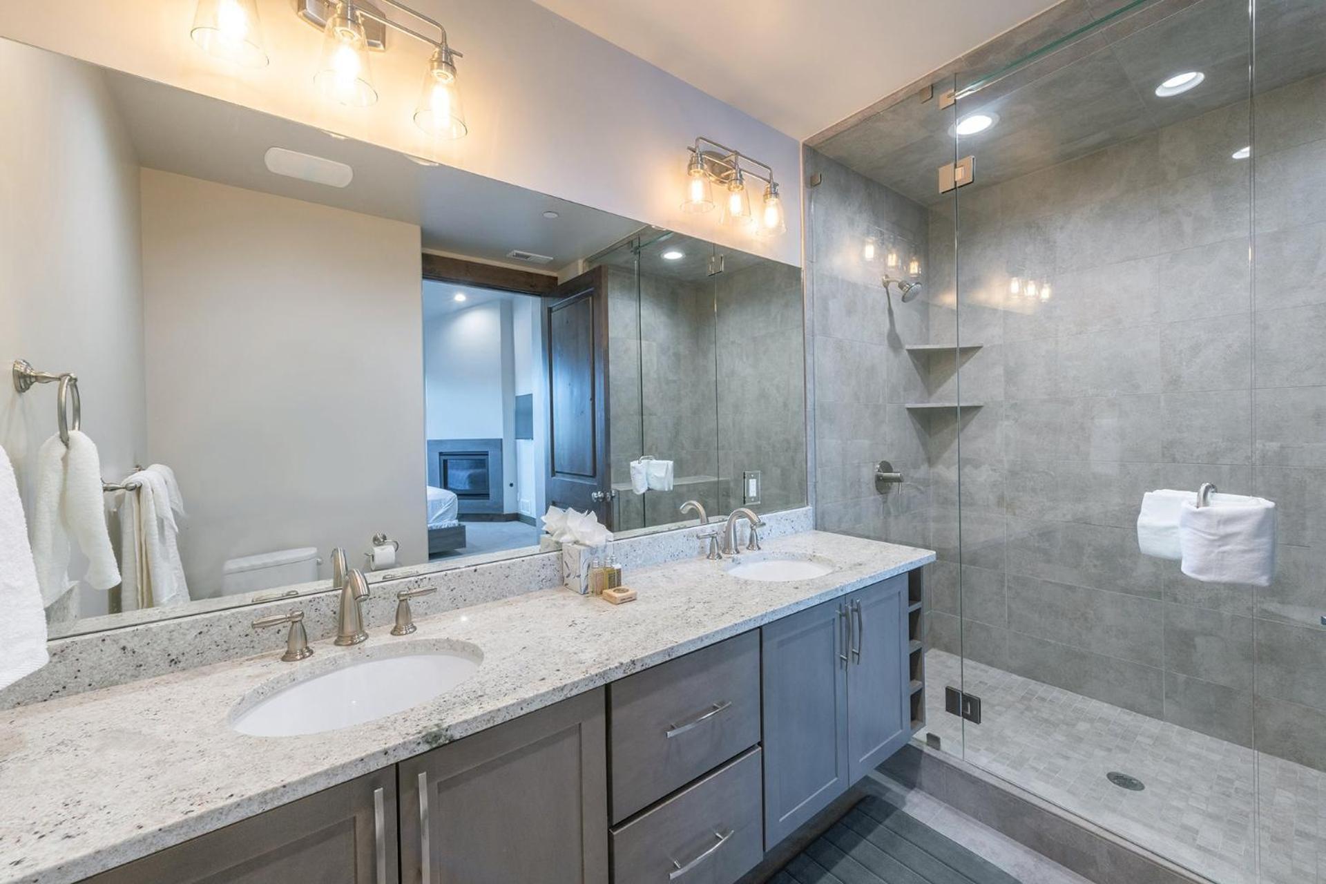 Blackstone Luxury 2Br, Walk To Skiing At Cabriolet, Mountain View, Shared Pool And Hot Tub, Gym 帕克城 外观 照片